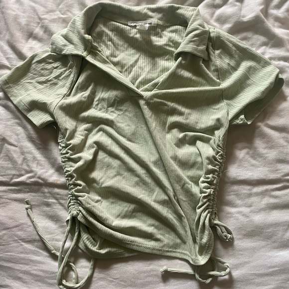 Green adjustable top - Picture 1 of 3